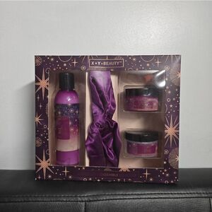 X + Y = Beauty Pamper Kit / Ensemble De Soins Gift Set, New